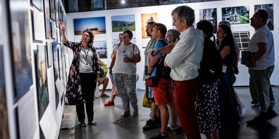 Uncovering poignant Jewish history